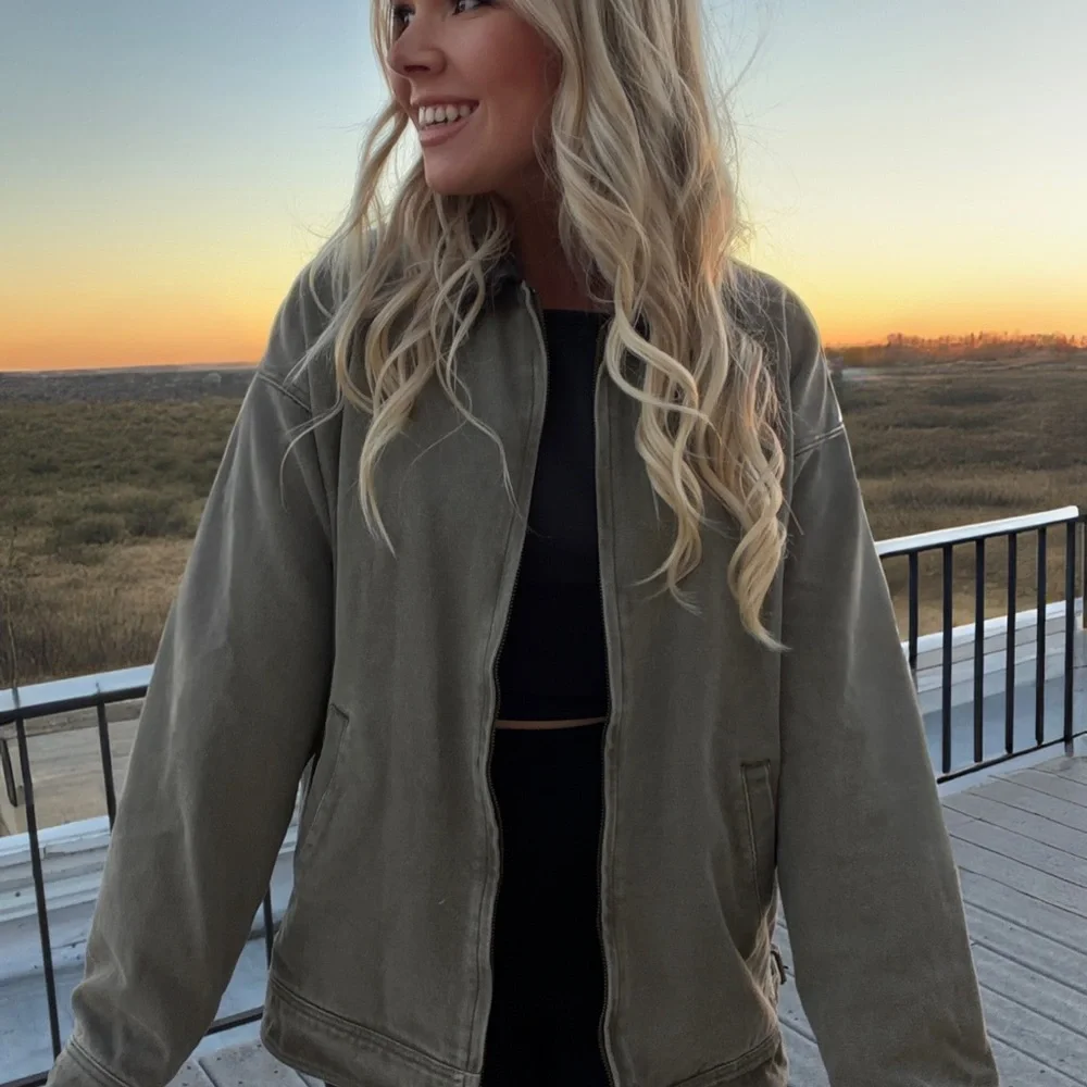 Women's Olive Green Jacket barn new - Picture 4 of 4